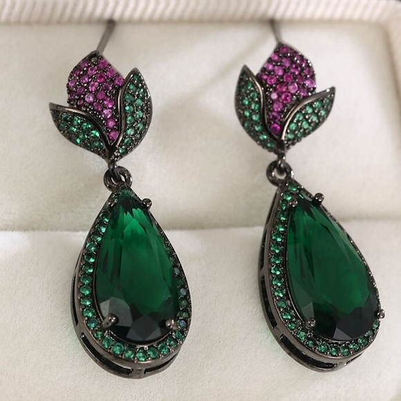 Fairycore Tulip Water Drop Earrings (Pavé Green Magenta Pink Pave CZ) - Picture 3 of 6